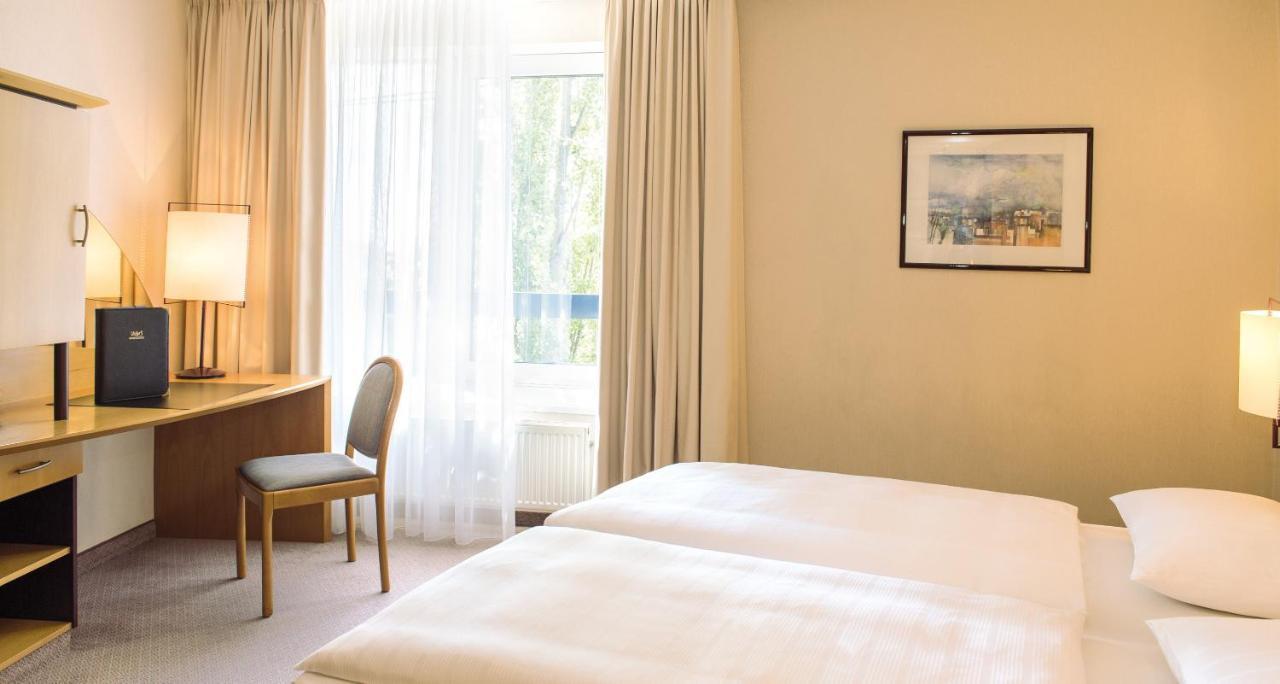 Victor'S Residenz-Hotel Frankenthal Frankenthal  Ngoại thất bức ảnh